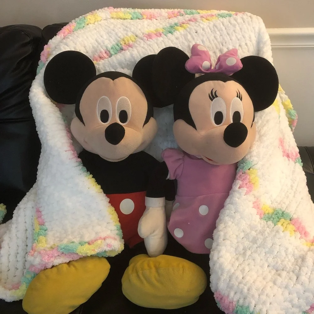 New HANDMADE croqueted Baby Blanket or Throw